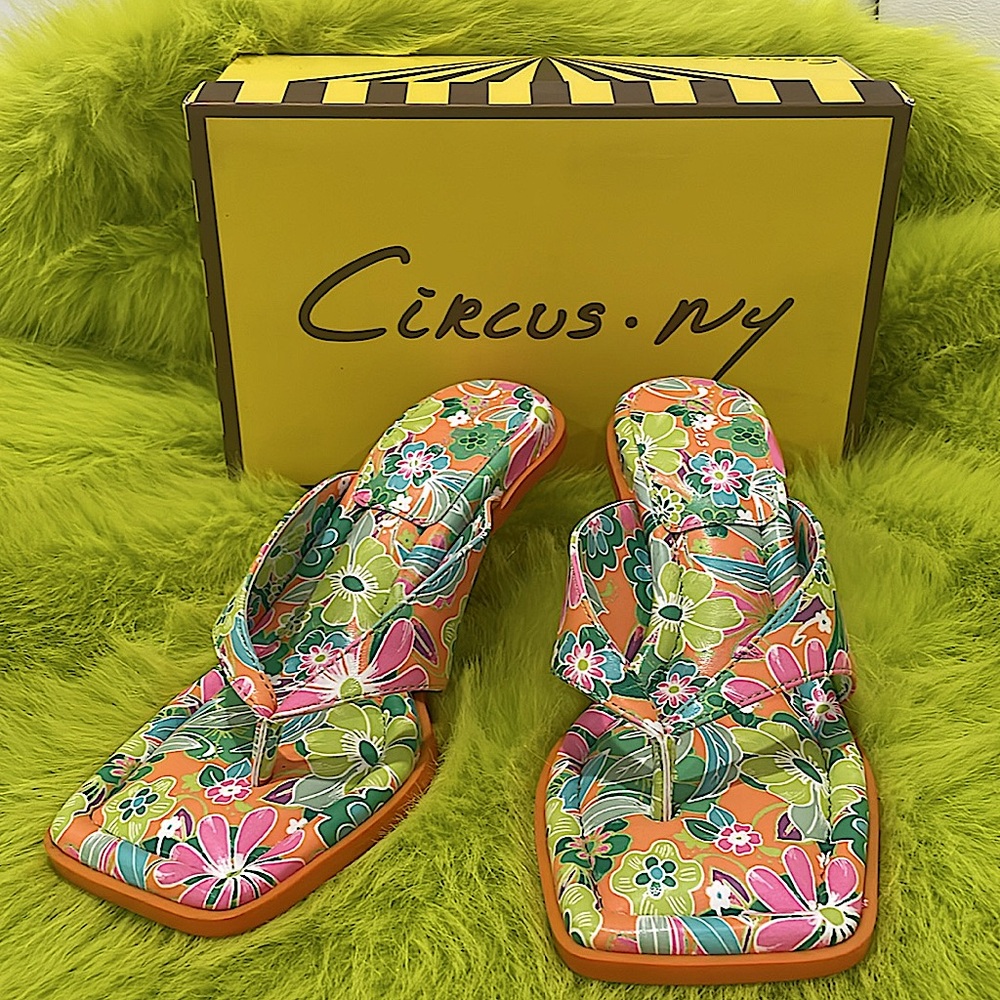 NIB Sam Edelman Circus floral toe thong kitty heels Orange Green pink 7 /7.5